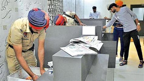 Ludhiana: Immigration office sans licence, 2 booked