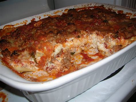 Momma Cooks: Joy Behar's Lasagna