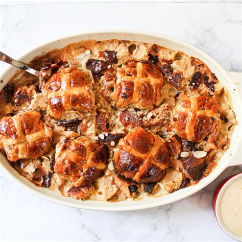 Hot Cross Bun Custard Pudding | Create a recipe, Vegetarian recipes ...