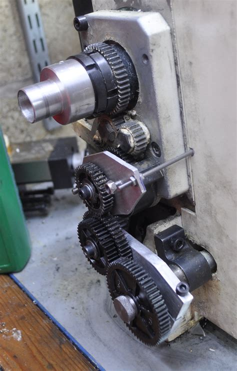 Rezultat imagine pentru Mini Lathe Threading Using Die