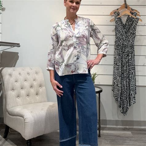 Yola Pull On Blouse – Mainstream Boutique Stillwater