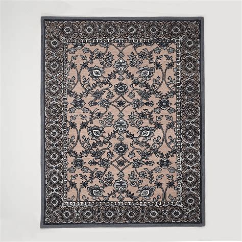 Solitaire Hand Tufted Carpet