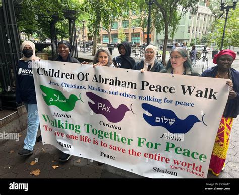 Members of various religious groups and religions come together by the United Nations for the ... - religion in new york