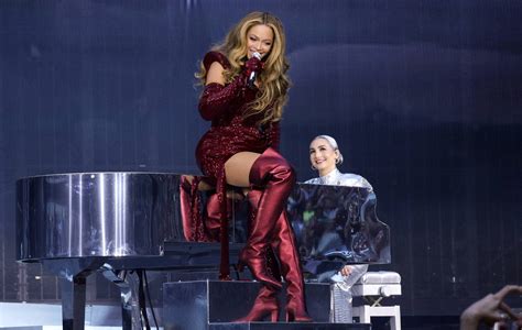 Beyoncé reportedly lowers prices for 'Cowboy Carter' tour with ...