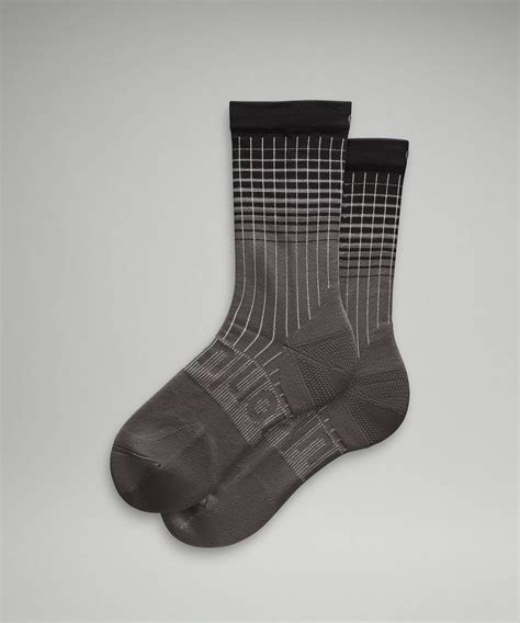 Men's Solid Color Socks | lululemon