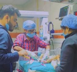 How doctors battle with Jaundice to save 1 day old newborn Must read ...
