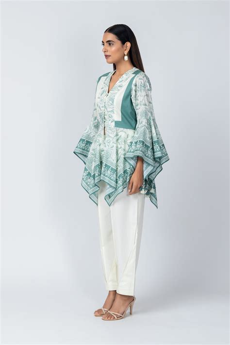Sara – Label Naariti