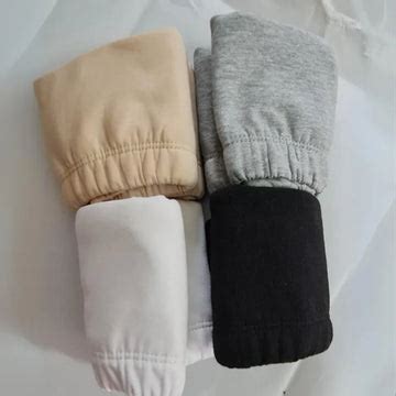 Flat Padded Starter Bras At Affordable Prices @ ADIRA – Adira