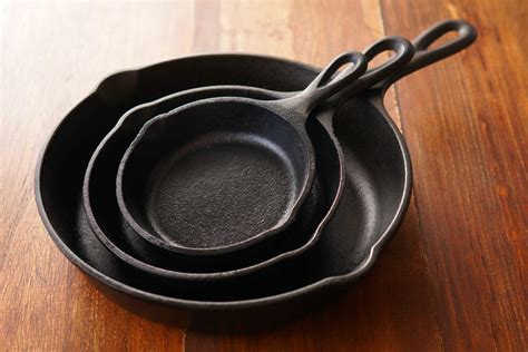 Famous Moulding Wood Works in Andheri West, Mumbai - Best Cast Iron ...