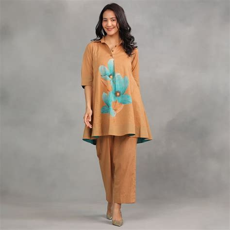 The Loom - Online Shopping For Women Clothing & Accessories