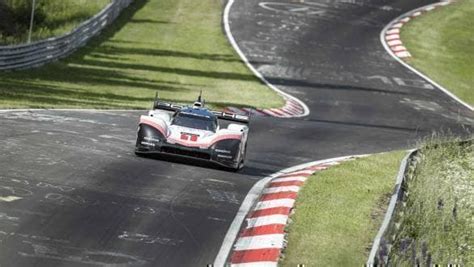 Timo Bernhard breaks Nurburgring lap record in Porsche 919 Evo! - Overdrive
