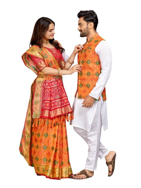 Buy Aranesp Men's Kurta | Cotton Mens Kurta Koti and Women's Saree ...