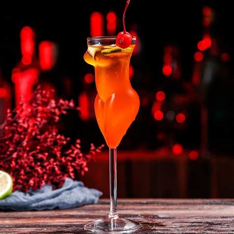 Cocktail Glasses: Buy Fancy Cocktail Glass Set, Cocktail Drink Glasses ...