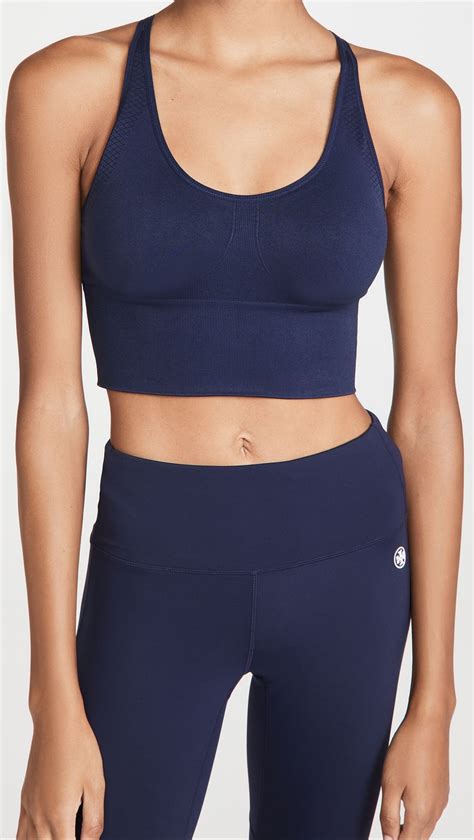 The 17 Best Seamless Bras, Hands Down | Who What Wear