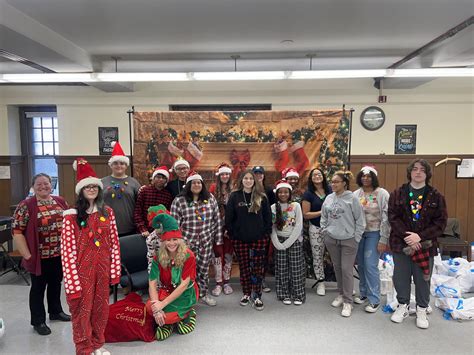 Breakfast with Santa - Oliver Wolcott Technical High School