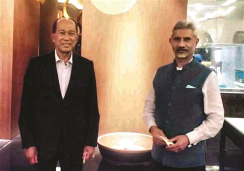 EAM discusses national security challenges with Philippines Mins