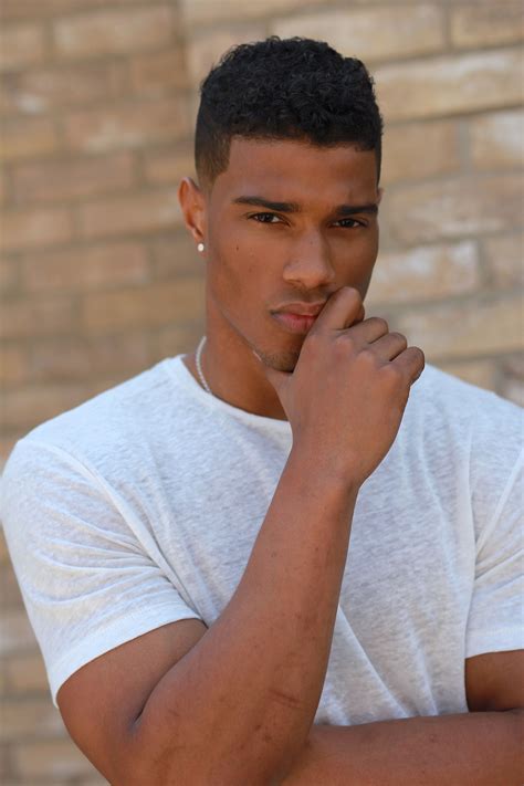 Jorge Diaz by Akin O’Boye | Black male models, Male models, Hispanic men