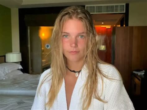 OnlyFans Model Laurie Gives Fans Control Of Her Life