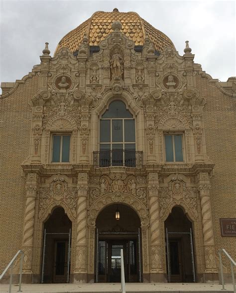 The Garfield Park Fieldhouse | Been There, Seen That