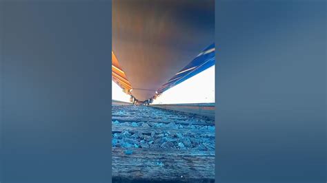 Train Runs Over Camera Fast CSX 的图像结果