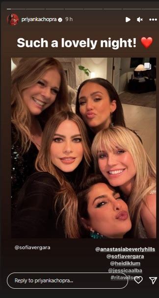 Priyanka Chopra shares glimpse of her 'lovely night' with Jessica Alba ...