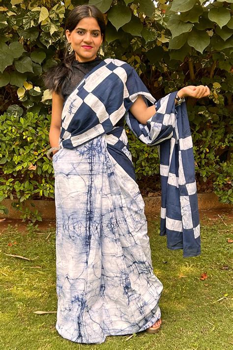 Adorable 1 Minute Ready To Wear Blue Mul Cotton Digital Printed Saree ...