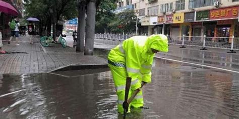 积水超2小时道路临时封闭 黑龙江发布城市排水防涝工作要点_手机新浪网