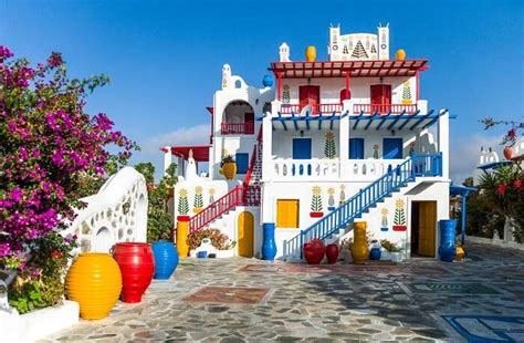 10 Places To Visit In Mykonos For A Picture-Perfect Vacay In 2026!