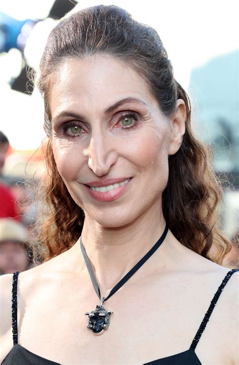 Classify American actress Bonnie Aarons