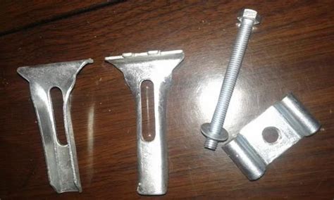 Grating Clamps - ARC Grating Clamp Manufacturer from Pune