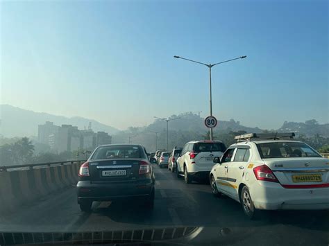 Mumbai: Heavy traffic on Eastern Freeway due to newly installed speed ...