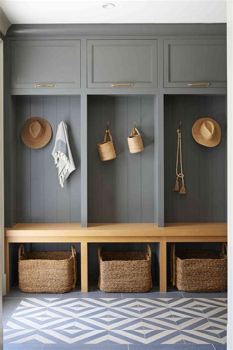 27 Mudroom Decorating Ideas That Are Stunning and Ultra-Functional