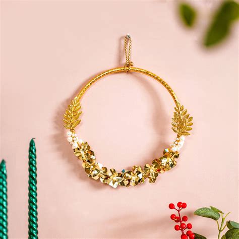Pearl Christmas Wreath Wall Decor Gold 8 Inch Online - Premium Wall ...