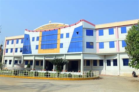 Proudhadeveraya Institute of Technology Hospet Campus: Photos, Virtual Tour