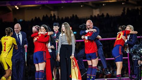 Luis Rubiales: Spanish football president accuses Jenni Hermoso of ...