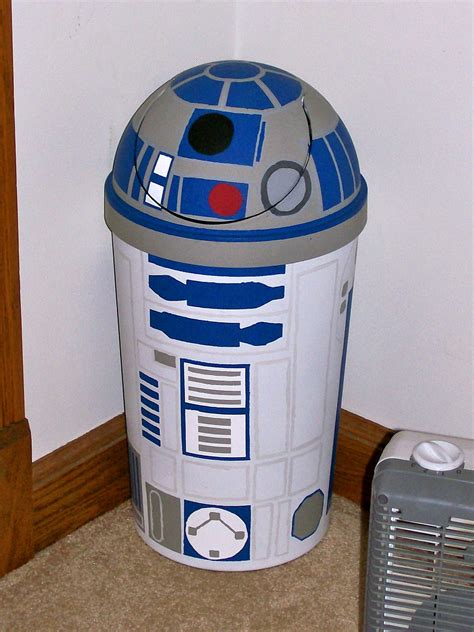 R2D2 Trashcan for a Star Wars Fan's Birthday