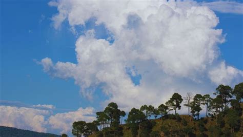 Kausani In Uttarakhand: Find Your Nirvana Amidst Himalayan Magic