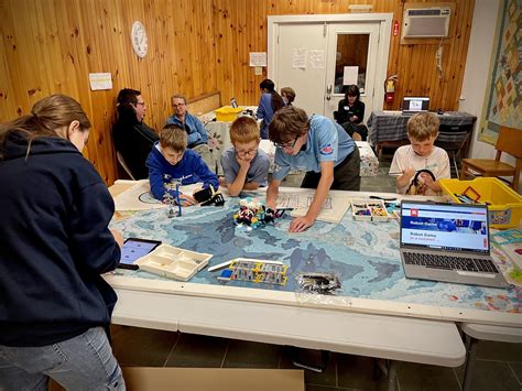 Robotics Club 的图像结果