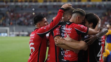Pachuca Y Atlas