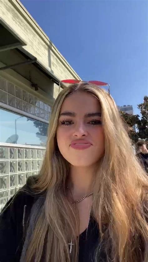 Image result for Addison Rae Icons