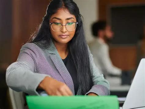 Job Tips: Is it your first job? Here's all you need to keep in mind ...