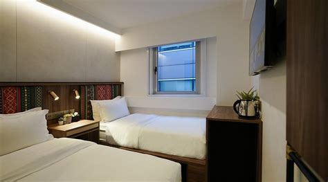 ST SIGNATURE BUGIS MIDDLE, Singapore (₹̶ ̶1̶0̶,̶7̶5̶7̶) ₹ 7,778 Reviews ...