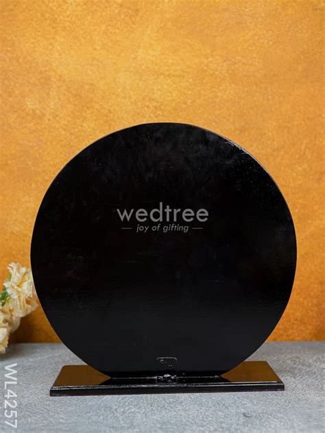 Ashtalakshmi In Round Frame - WL4257 – Wedtree