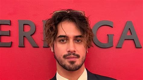 What is Avan Jogia's dating history? | The US Sun
