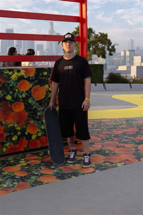 Nike SB x The Wizard of Oz Skatepark. Nike SNKRS
