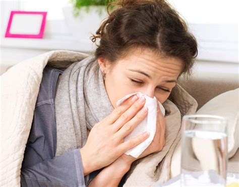 ಜ್ವರದೊಂದಿಗೆ ಗುಲಾಬಿ ಬಣ್ಣದ ಮಚ್ಚೆಗಳು ಟೈಫಾಯ್ಡ್ ಜ್ವರದ ಸಂಕೇತವೇ? | Do You Know ...