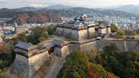 松山 城 に対する画像結果