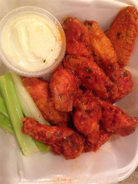 PHIL'S FAMOUS PIZZA & STEAKS, Berwyn - Updated 2024 Restaurant Reviews ...