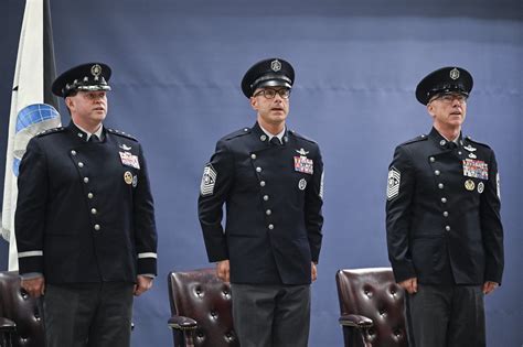 Space Force Uniforms and Ranks 的图像结果