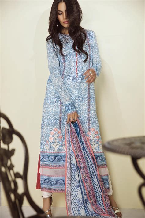 AlKaram Mid Summer 2018 – 3 Piece Embroidered with Chiffon Printed ...